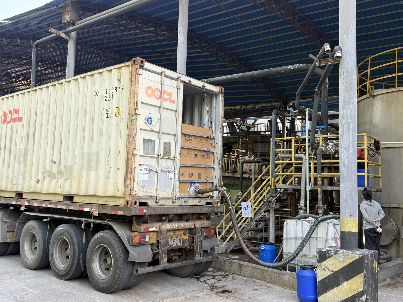 Liquid Lignosulfonate for Concrete Workability: Trial Setup and Grade Selection